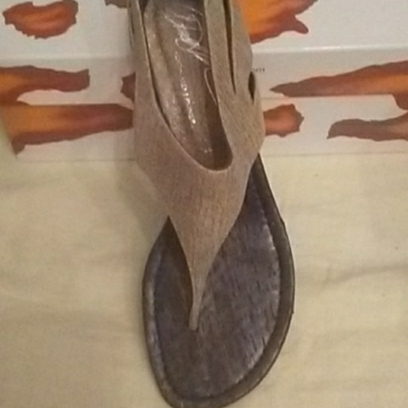Donald J Pliner Women's sandals - Picture 4 of 4